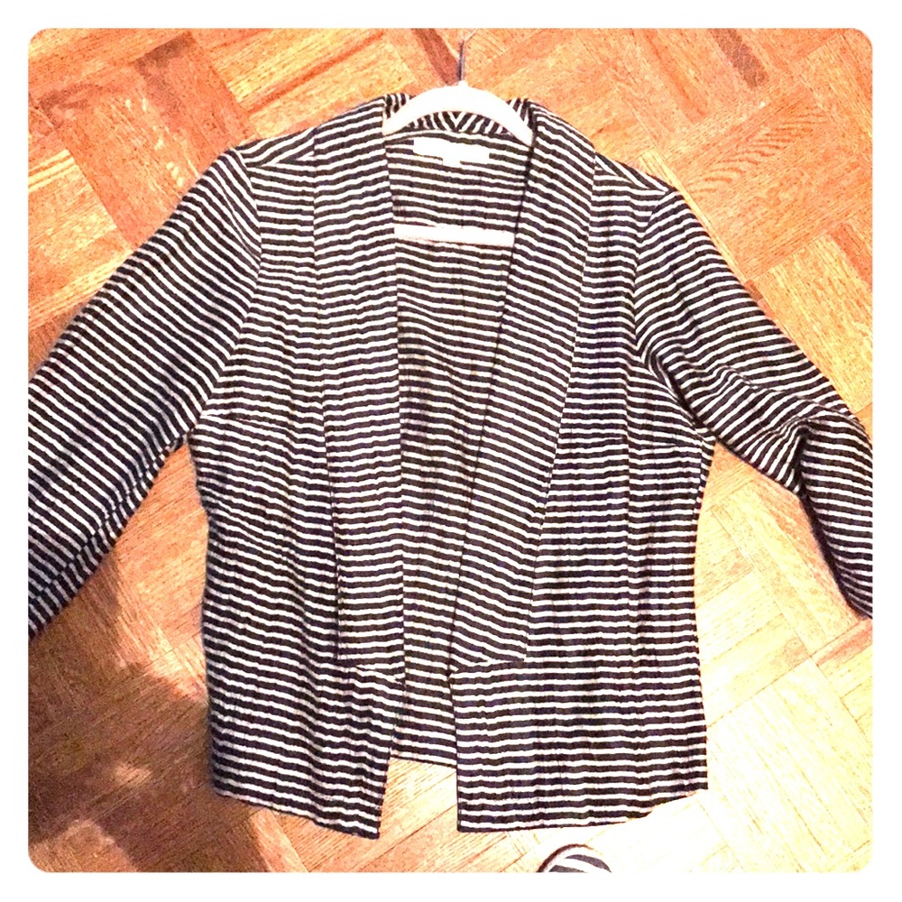 LAST CHANCE!!! LOFT Navy and gray light jacket